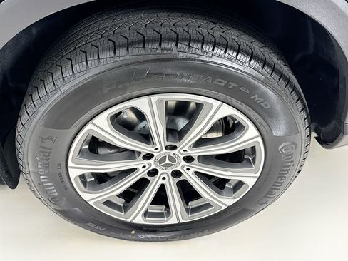 New 2026 Mercedes-Benz GLC 300 image 33