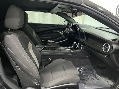 Used 2019 Chevrolet Camaro LT RWD image 29