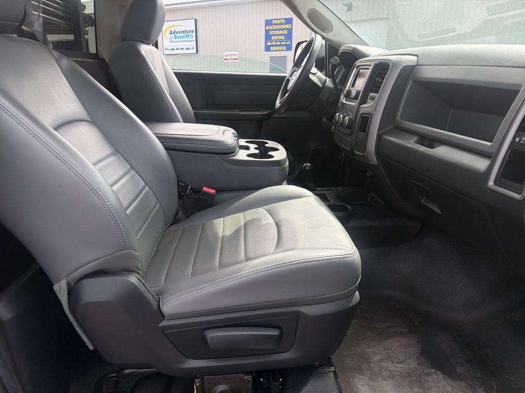 Used 2016 RAM 3500 Tradesman AWD/4WD image 21