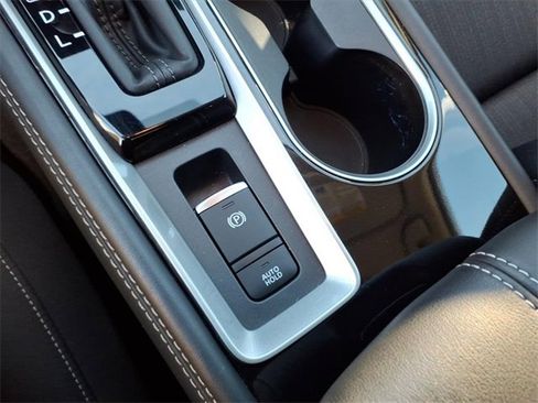 Used 2023 Nissan Altima 2.5 SV w/ SV Premium Package image 23