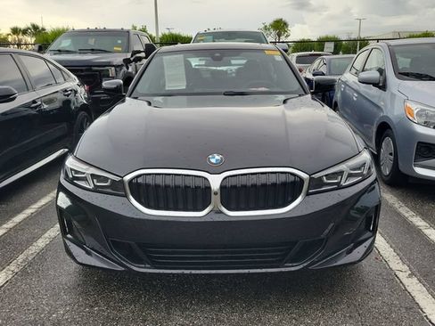 Used 2025 BMW 330i Sedan RWD image 2