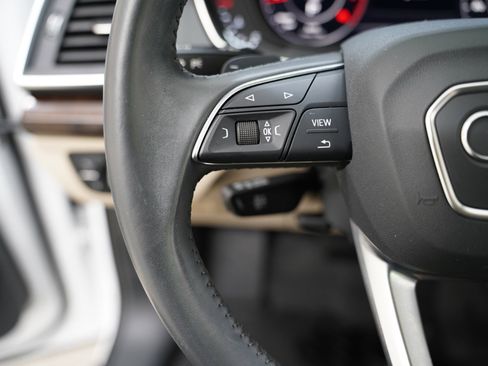 Used 2018 Audi Q5 2.0T Premium Plus w/ Premium Plus Package image 13