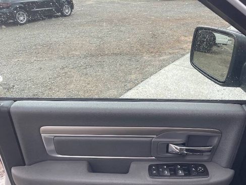 Used 2015 RAM 1500 Outdoorsman AWD/4WD image 22