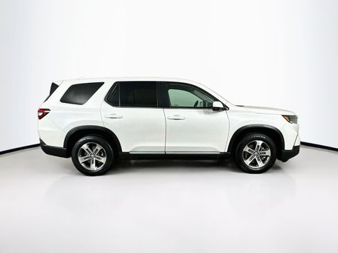 Used 2023 Honda Pilot EX-L image 10