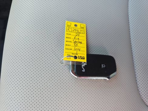 Used 2024 Kia Sportage EX FWD image 34