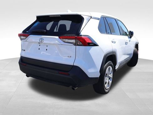 Used 2025 Toyota RAV4 LE FWD image 12