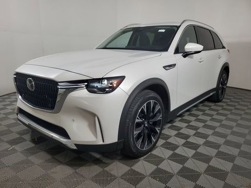Certified 2024 MAZDA CX-90 Plug-In Hybrid w/ Premium Pkg image 3