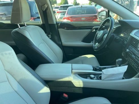 Used 2017 Lexus RX 350 FWD w/ Accessory Package image 8