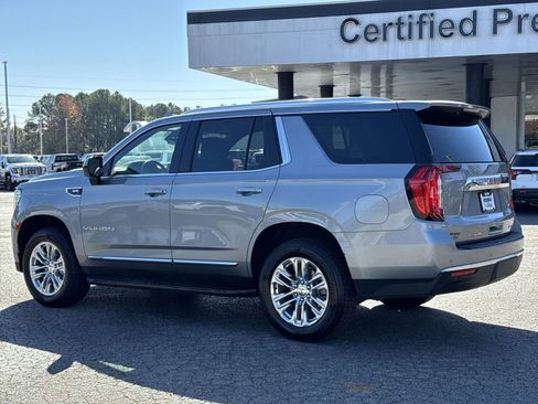 Used 2024 GMC Yukon SLT image 8