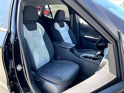 New 2026 Chevrolet Trax LS FWD image 28