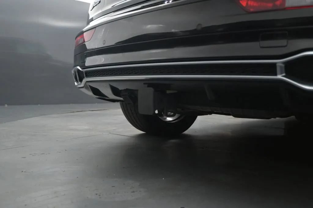 Used 2019 Audi SQ5 Premium Plus w/ Premium Plus Package AWD/4WD image 16