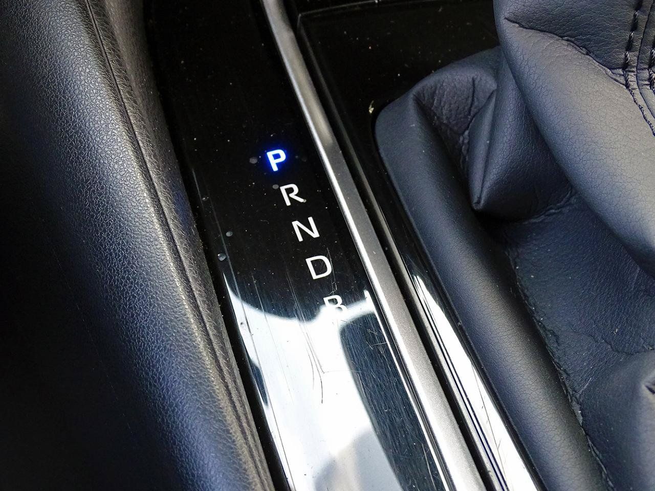 Used 2021 Toyota Corolla LE w/ LE Convenience Package FWD image 23