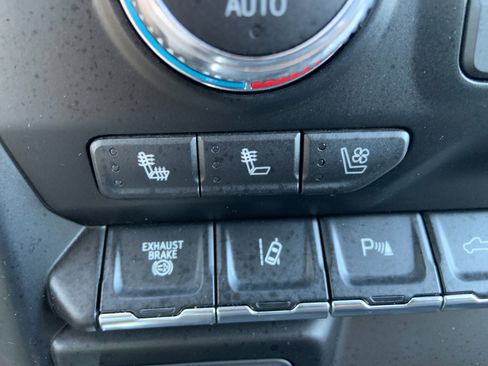 Certified 2021 GMC Sierra 3500 Denali w/ Denali Ultimate Package image 32