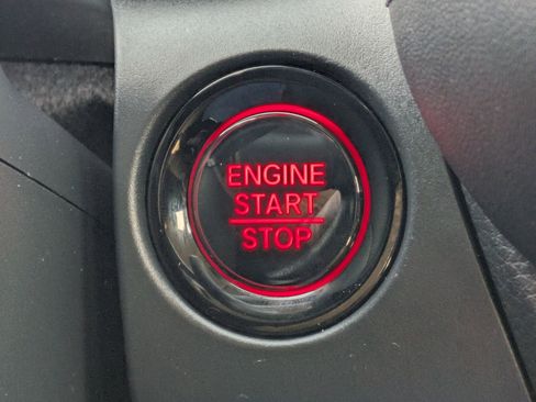 Used 2023 Honda HR-V LX image 24