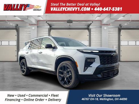 New 2026 Chevrolet Traverse RS image 1