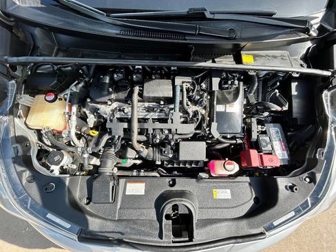 Used 2016 Toyota Prius Two image 22