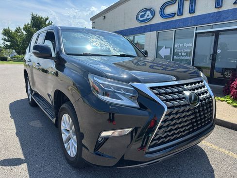 Used 2021 Lexus GX 460 Premium w/ Premium Package AWD/4WD image 2