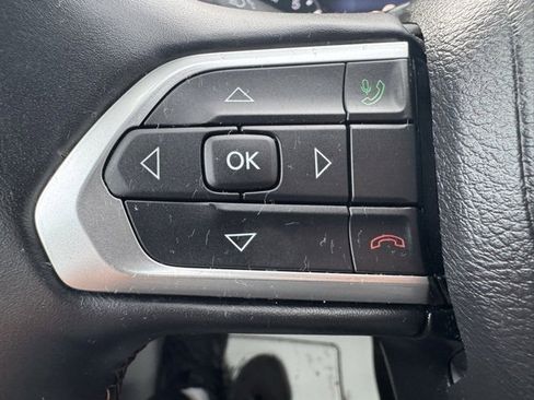 Certified 2022 Jeep Compass Limited image 12