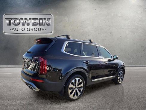 Certified 2022 Kia Telluride S AWD/4WD image 5