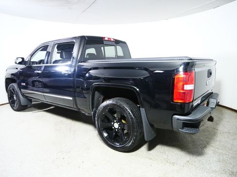 Used 2015 GMC Sierra 1500 SLT w/ All-Terrain Package AWD/4WD image 5