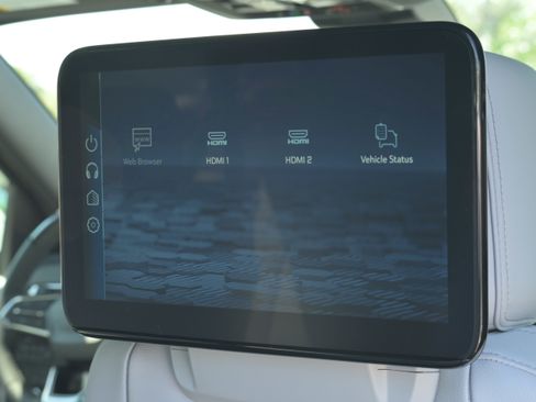 New 2026 Chevrolet Suburban Premier AWD/4WD image 14