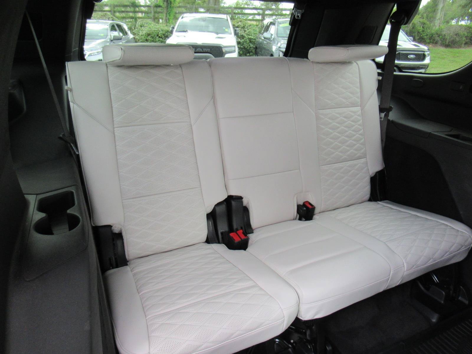 Certified 2025 Cadillac Escalade V AWD/4WD image 38