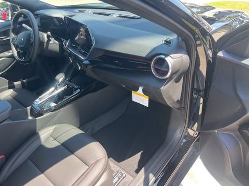 New 2026 Chevrolet Trax RS w/ Driver Confidence Package FWD image 30