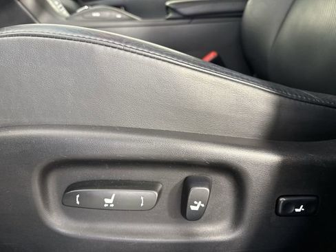 Used 2011 Lexus RX 350 AWD image 22