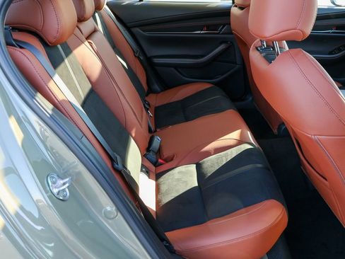 Used 2025 MAZDA MAZDA3 s image 34