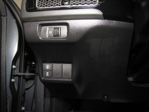 Certified 2024 Honda Civic EX image 9