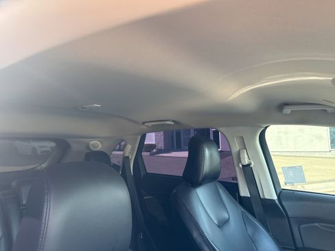 Used 2022 Ford Edge Titanium w/ Equipment Group 301A image 19