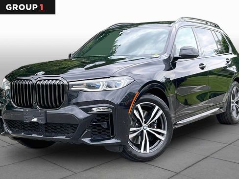 Used 2022 BMW X7 M50i w/ Cold Weather Package AWD/4WD image 1