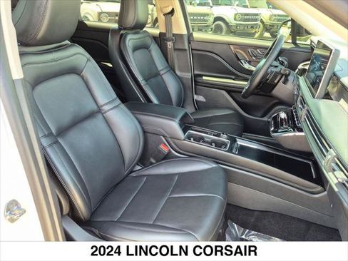 Certified 2024 Lincoln Corsair AWD w/ Equipment Group 101A image 26