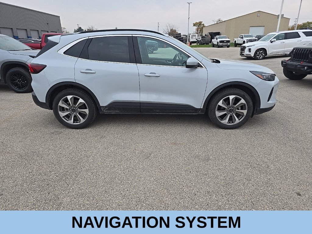Used 2025 Ford Escape Platinum AWD/4WD 360° Tour