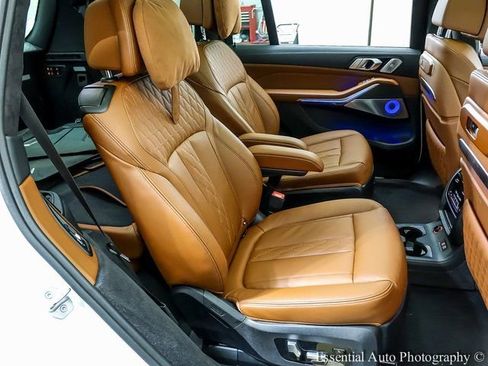 Used 2025 BMW ALPINA XB7 image 36