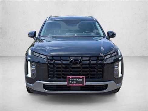 Used 2024 Hyundai Palisade SEL FWD image 2