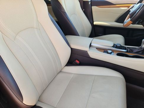 Used 2019 Lexus RX 350 FWD w/ Premium Package image 15