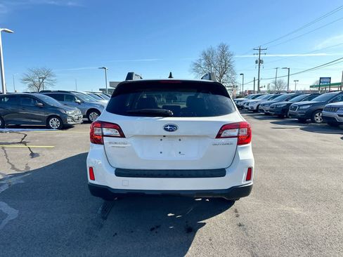 Used 2016 Subaru Outback 2.5i Limited image 12