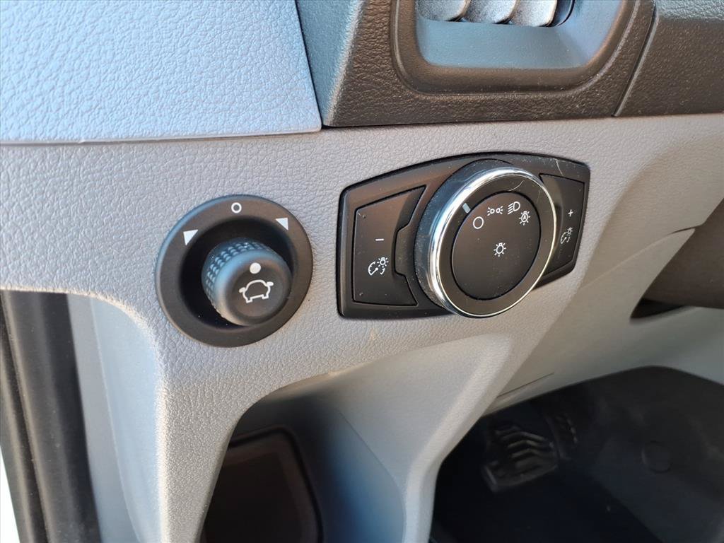 Used 2017 Ford Transit 350 XLT RWD image 12