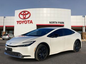 Used 2025 Toyota Prius Plug-In Hybrid video 1