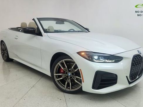 Used 2024 BMW M440i Convertible w/ Premium Package RWD image 13