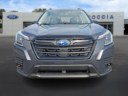 Used 2024 Subaru Forester AWD/4WD image 2