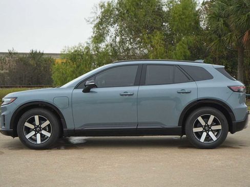 New 2026 Honda Prologue Touring image 3