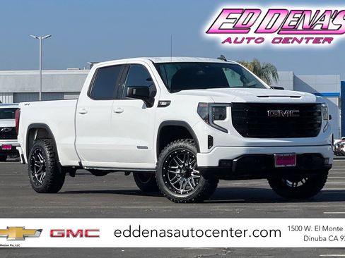 Used 2023 GMC Sierra 1500 Elevation AWD/4WD image 1