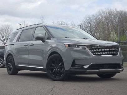 Used 2023 Kia Carnival SX Prestige