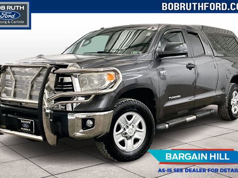 Used 2016 Toyota Tundra SR5 image 1