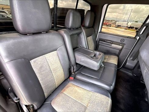 Used 2011 Ford F250 Lariat w/ Lariat Ultimate Pkg AWD/4WD image 22