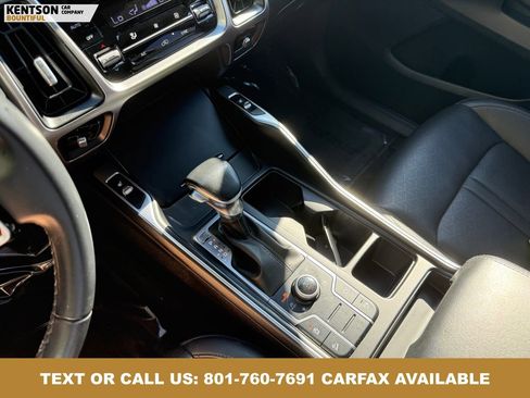 Used 2023 Kia Sorento S w/ Panoramic Sunroof Package AWD/4WD image 22