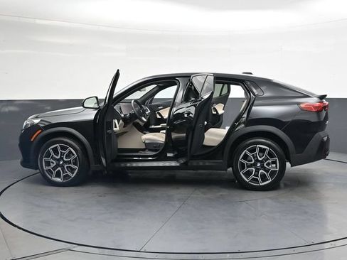 Used 2025 BMW X2 xDrive28i w/ Technology Package AWD/4WD image 37