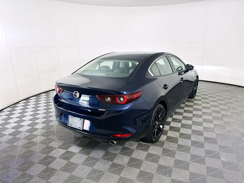 Used 2024 MAZDA MAZDA3 s FWD image 9